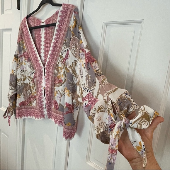 Free People For Urban Outfitters Catch Me If You Can Top, Size M - Picture 2 of 15